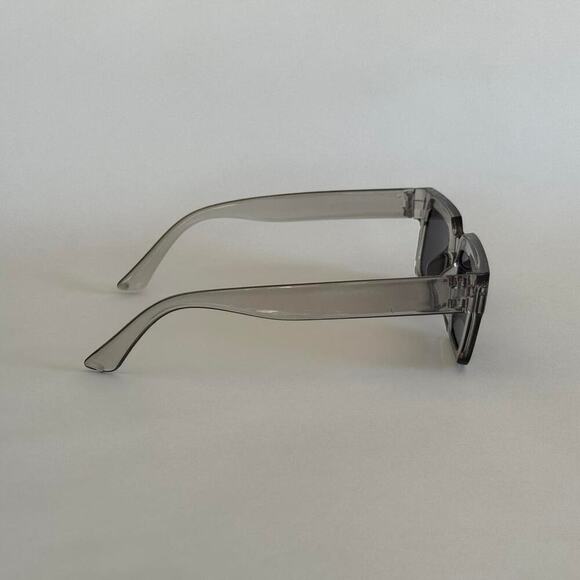 Grey oversized square sunglasses - Picture 4 of 8